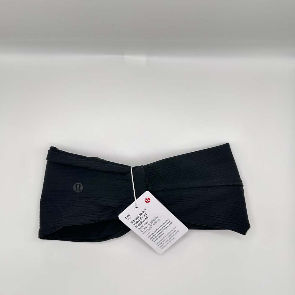 Lululemon Ribbed Nulu Twist Front Headband - Black